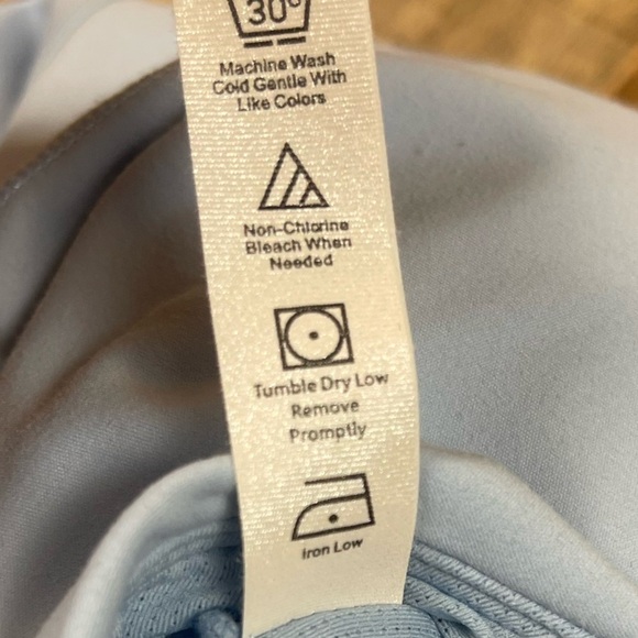 SheIn Large Buttery Soft High Neck Support Mesh Panel Yoga Sports Bra Pastel - Picture 6 of 7